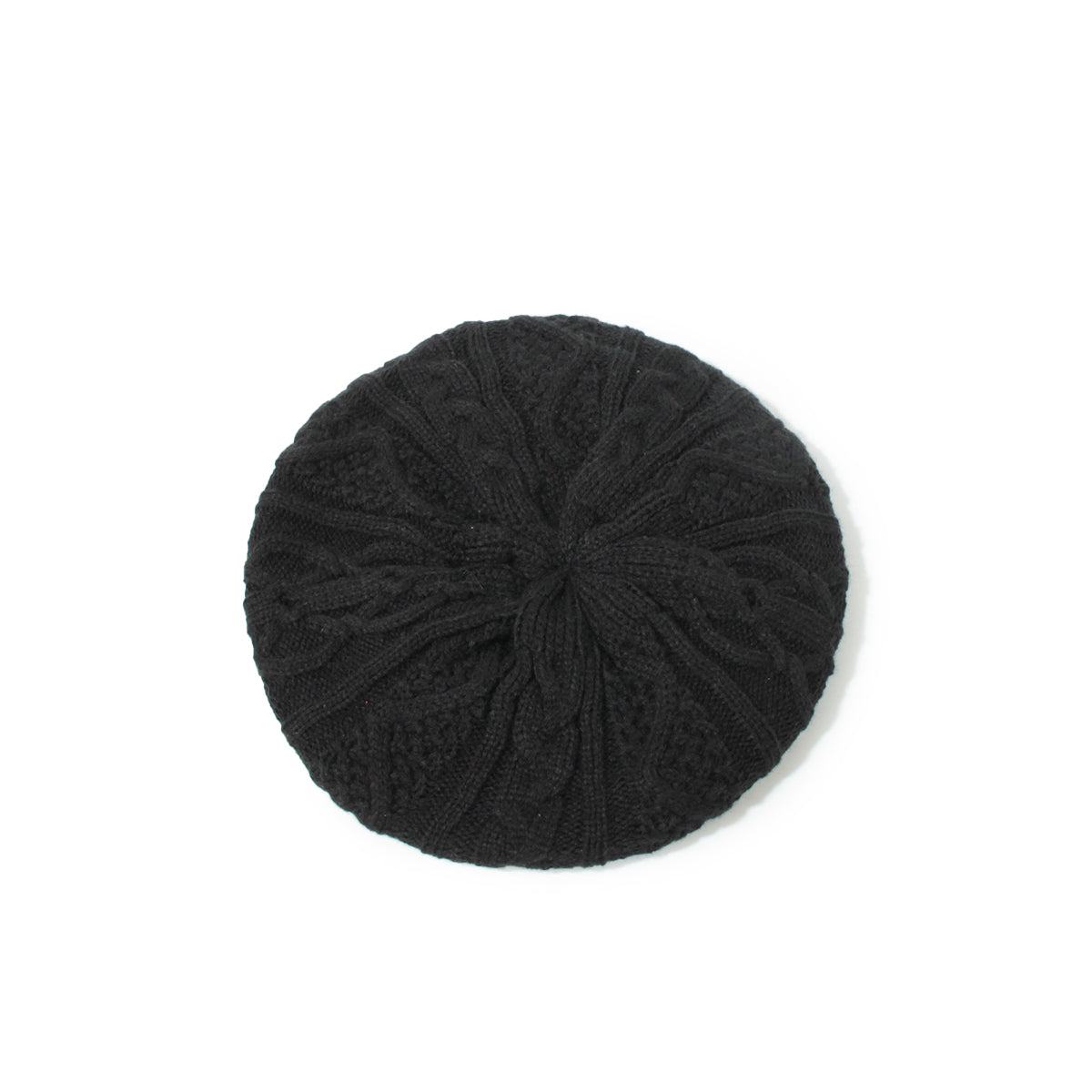 Cable knit beret ケーブル編みニットベレー