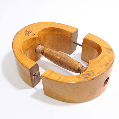 Wood handle hat strecher 帽子拡張器 ハットストレッチャー